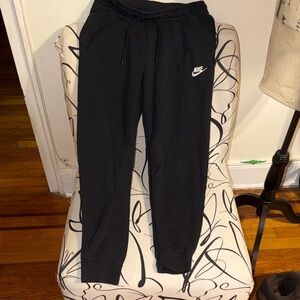 Nike jogger sweatpants
